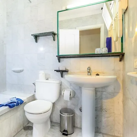 Stella Pool View Studio Apartment
